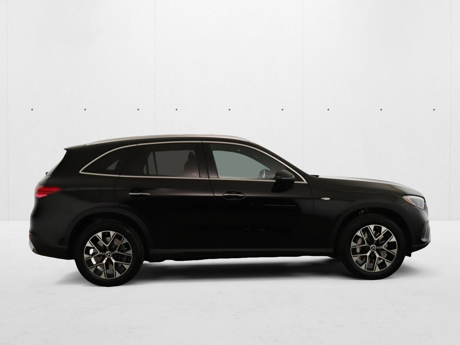 2025 Mercedes Benz GLC 350e 4MATIC photo 4