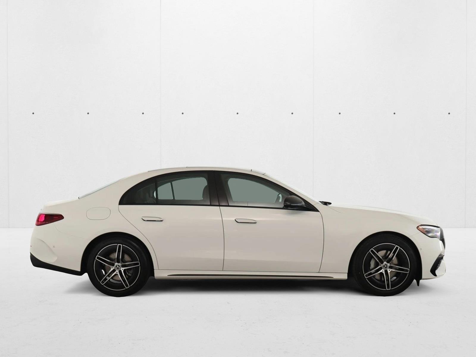 2025 Mercedes Benz E 350 4MATIC Sedan photo 4
