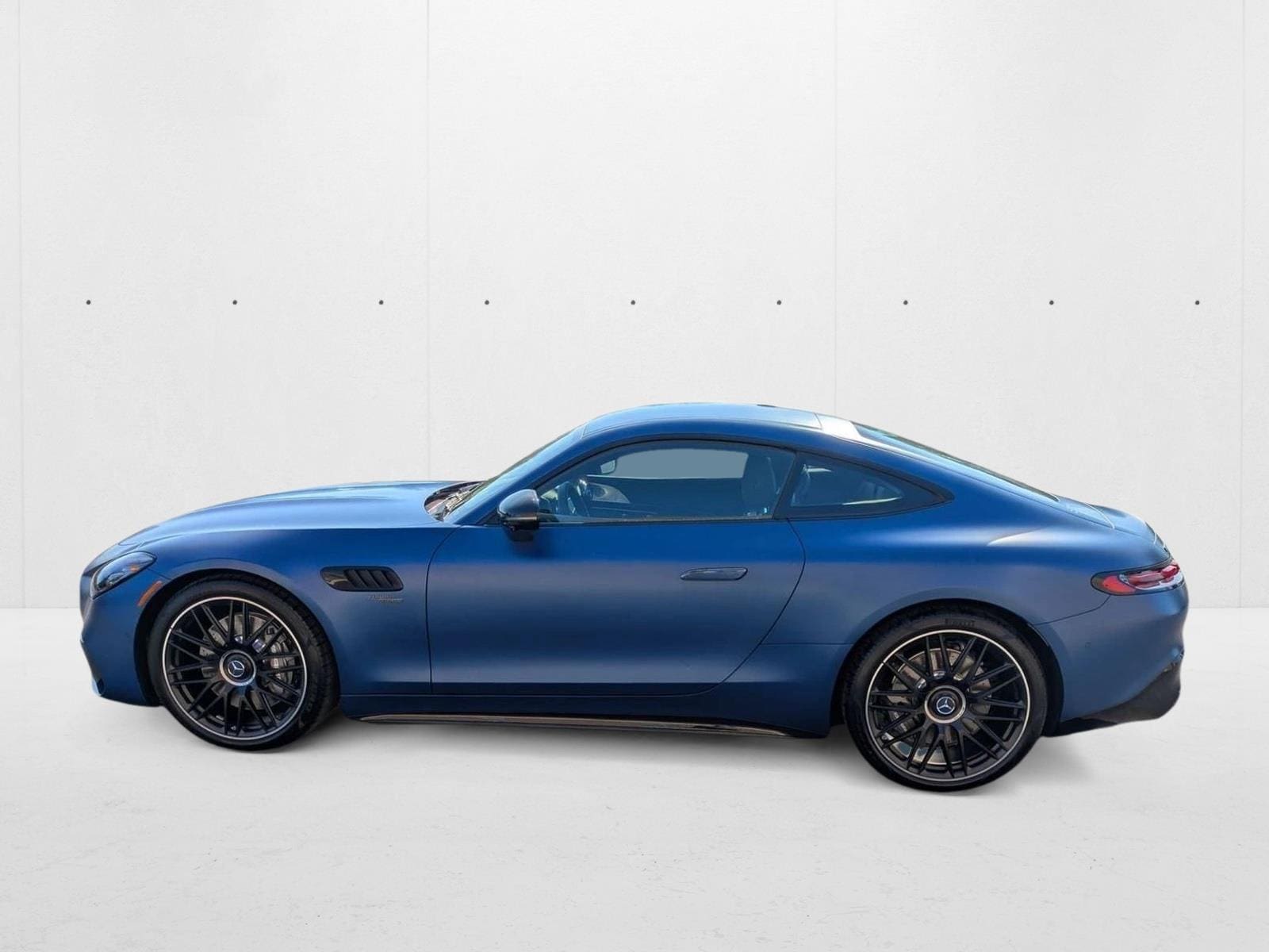 2026 Mercedes-Benz AMG GT Coupe 43 - Photo 8