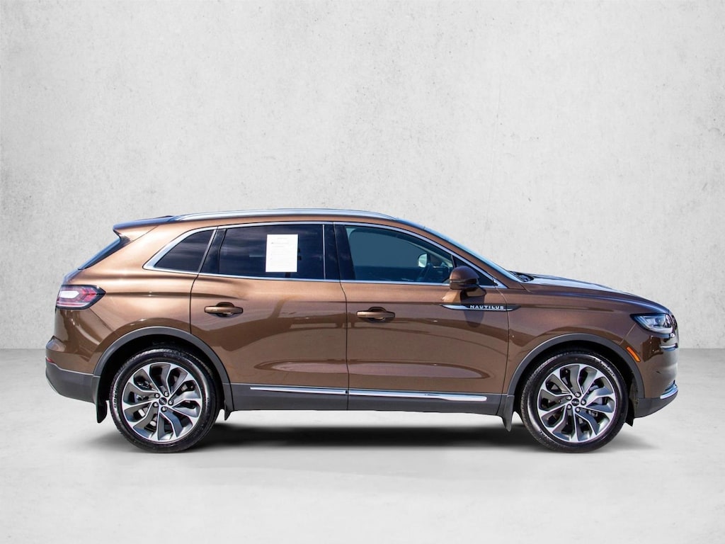Used 2022 Lincoln Nautilus Reserve SUV