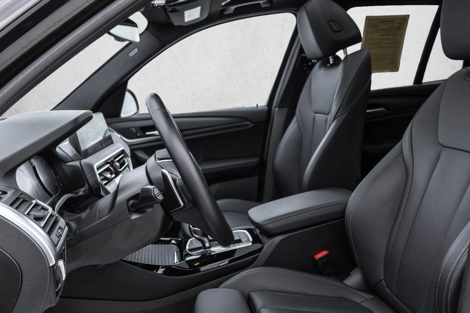 2022 BMW X3 - Image 11