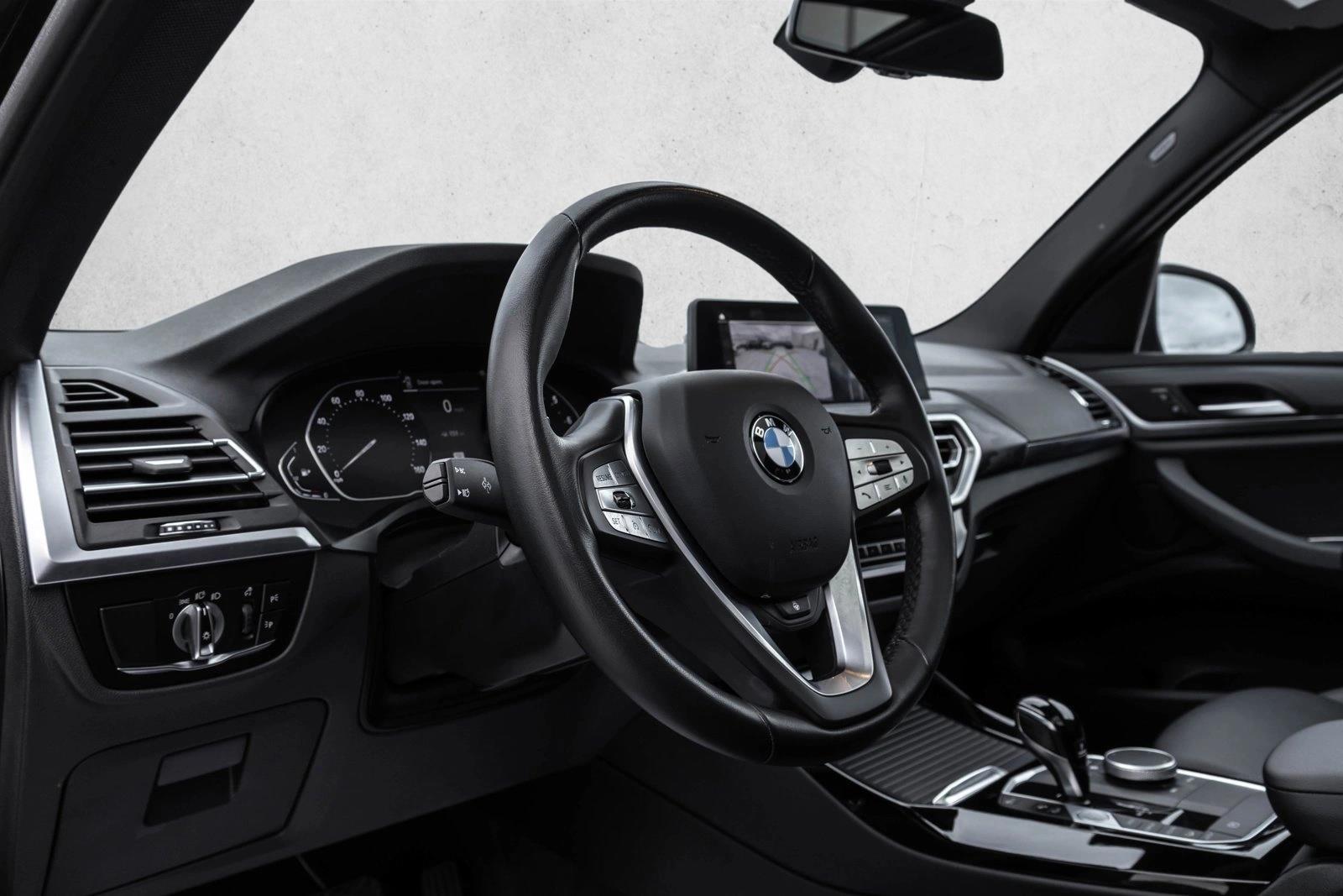 2022 BMW X3 - Image 10