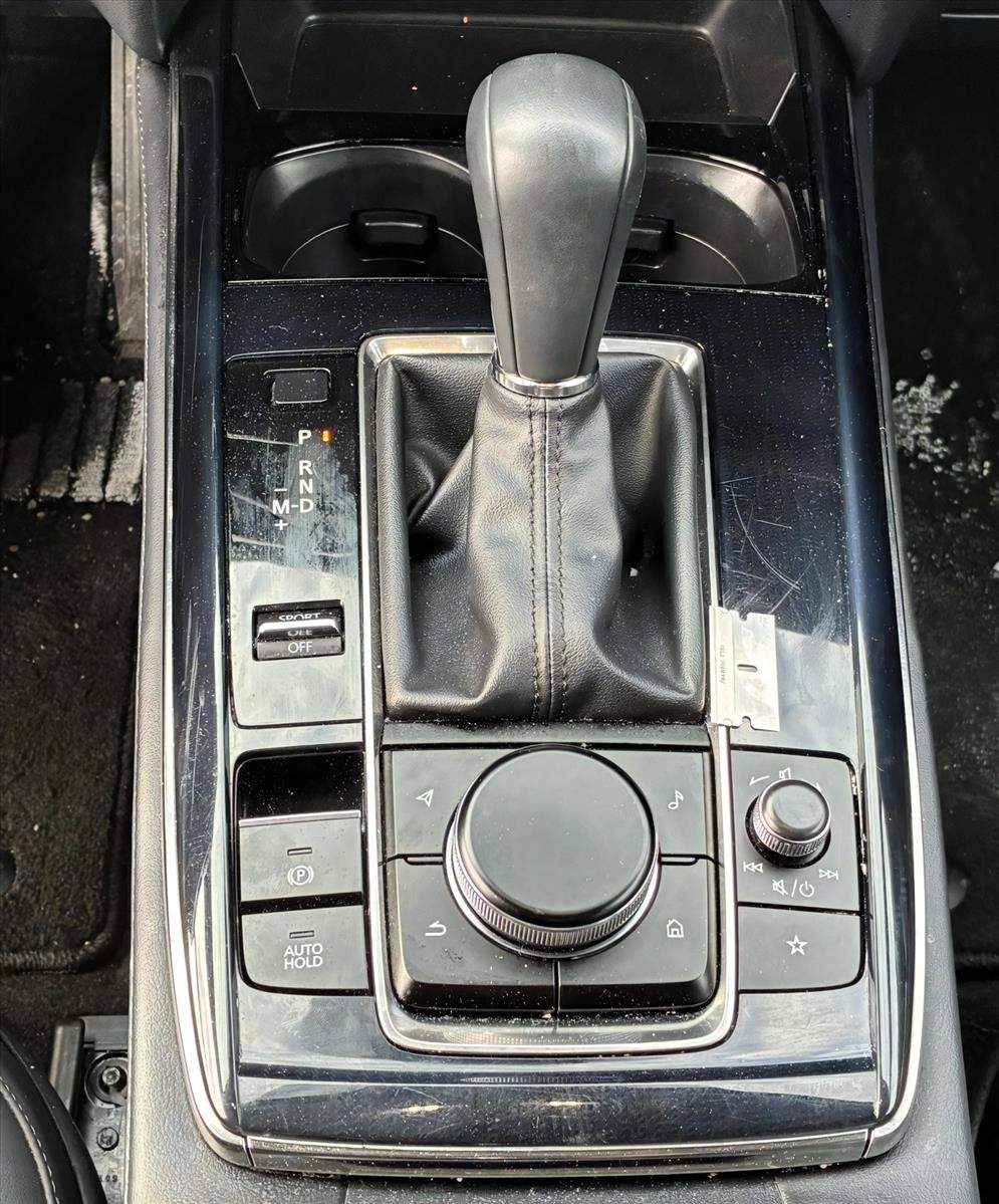 2025 MAZDA CX-30 - Image 17