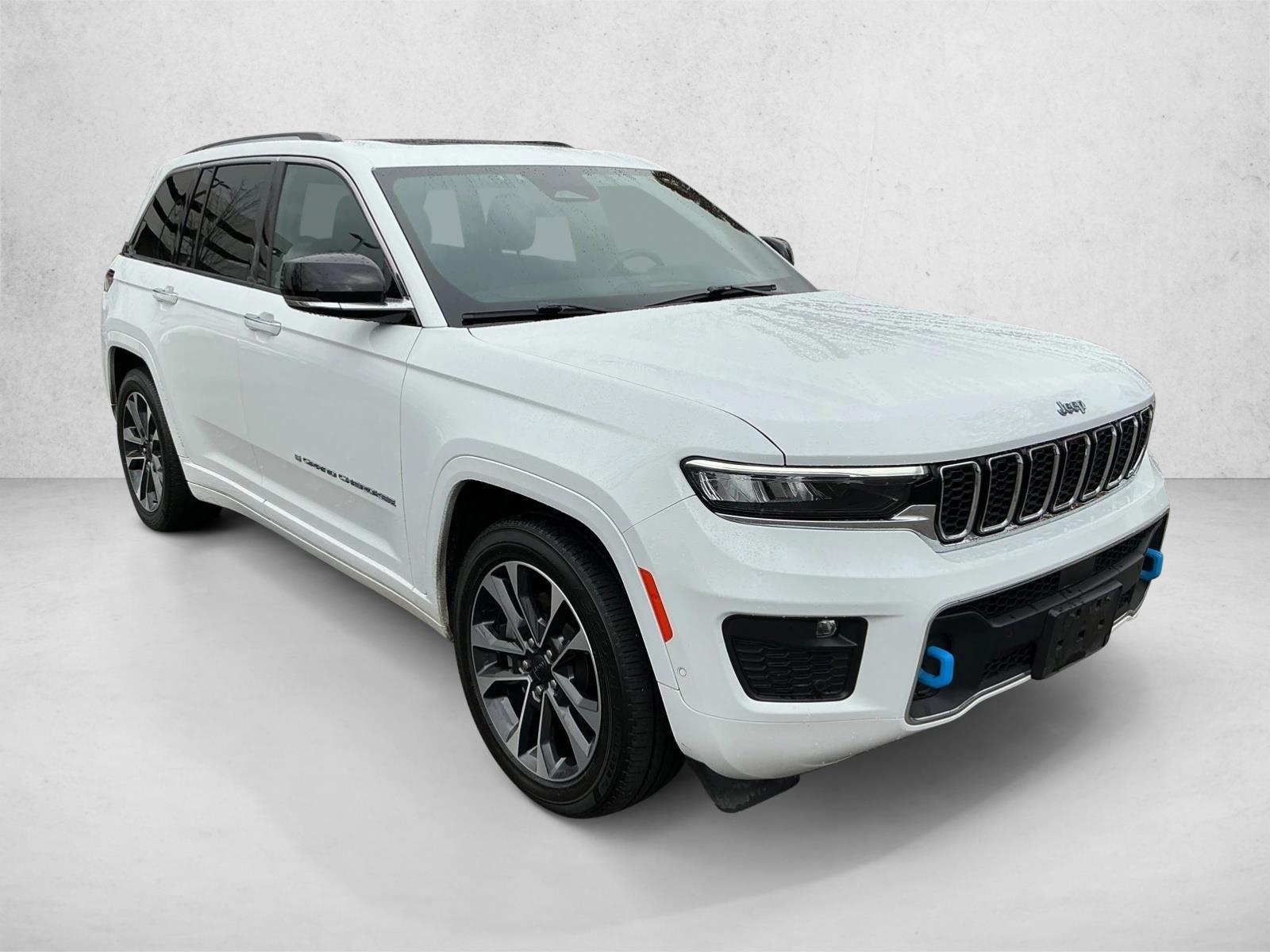 2023 Jeep Cherokee Overland 4xe photo 3
