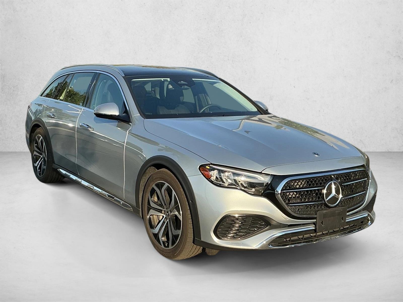 2025 Mercedes Benz E 450 4MATIC All-Terrain Wagon photo 3
