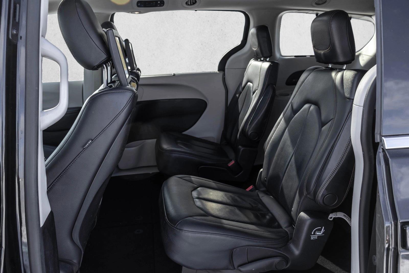 2019 CHRYSLER PACIFICA - Image 23