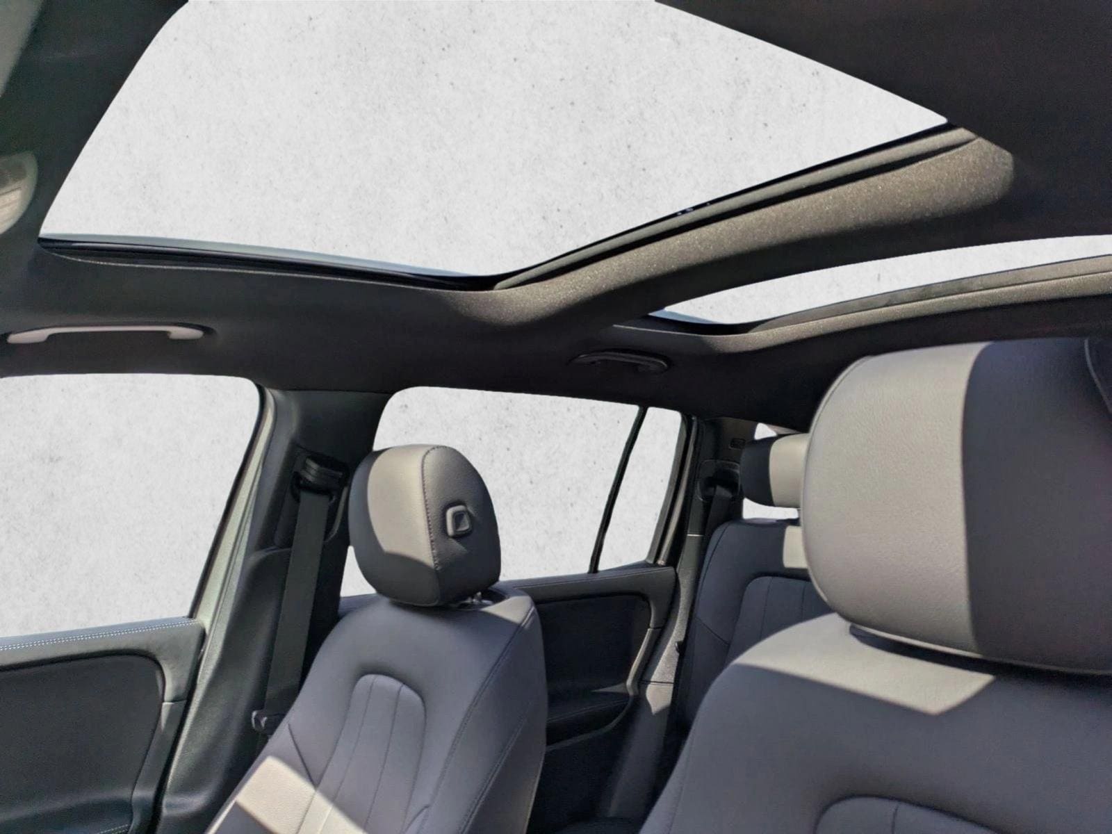 2026 MERCEDES-BENZ GLB-CLASS - Image 14