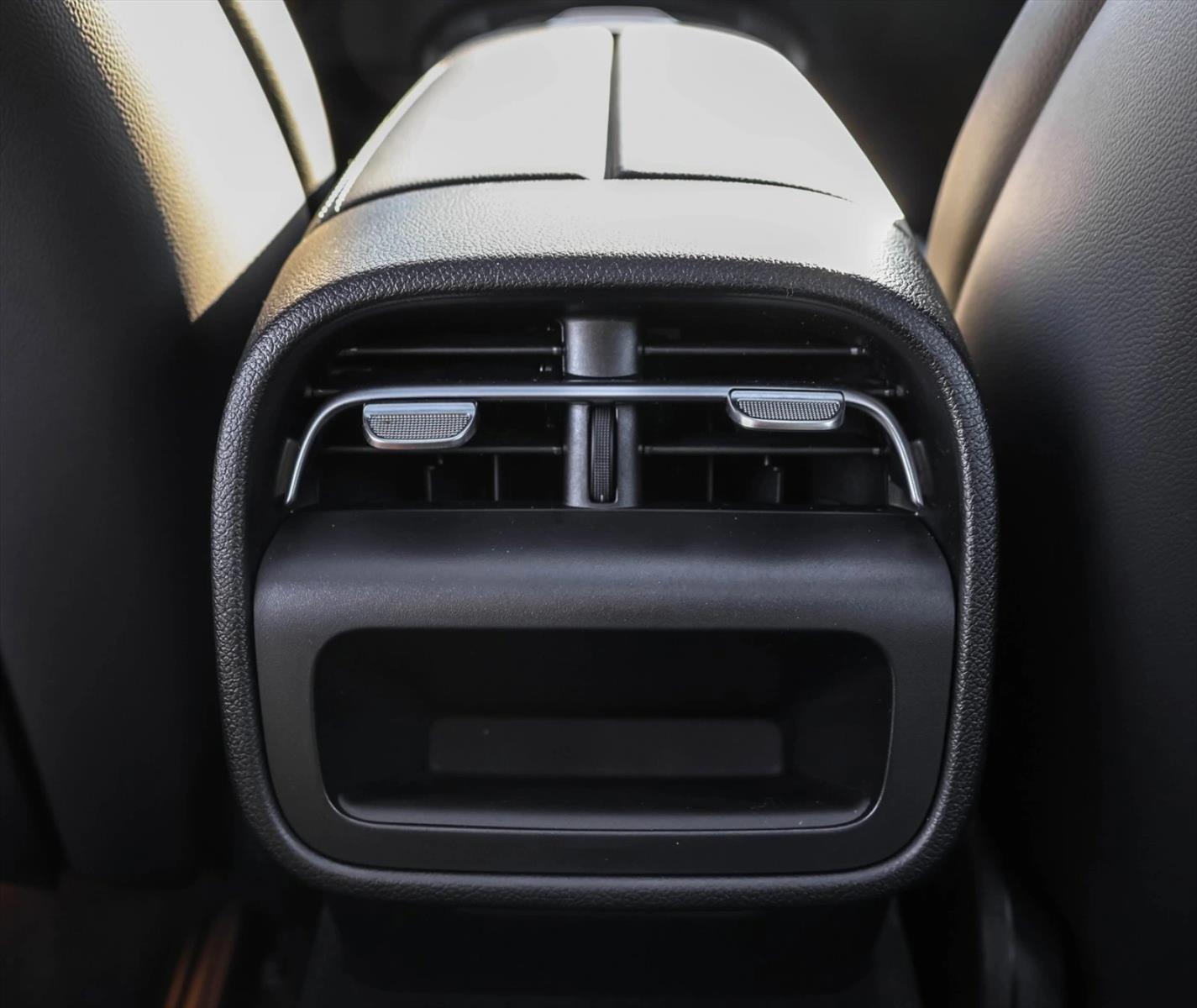 2025 MERCEDES-BENZ E-CLASS - Image 27