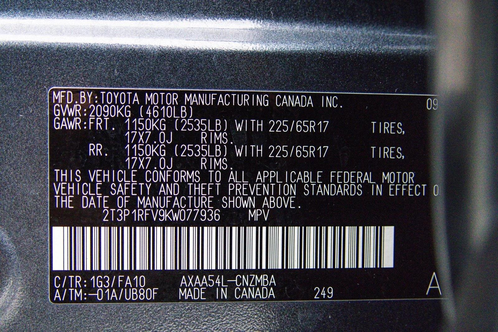 2019 TOYOTA RAV4 - Image 27