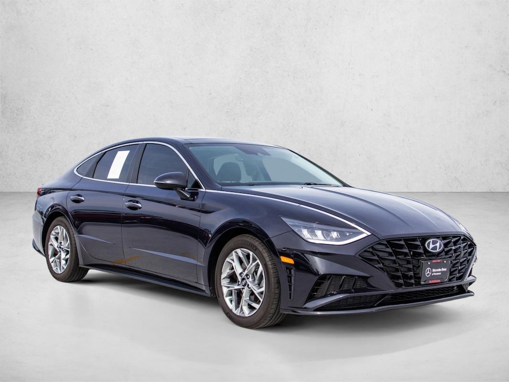 Used 2023 Hyundai Sonata SEL Sedan