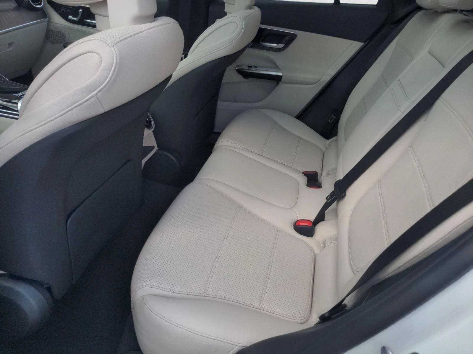 2025 MERCEDES-BENZ GLC-CLASS - Image 17