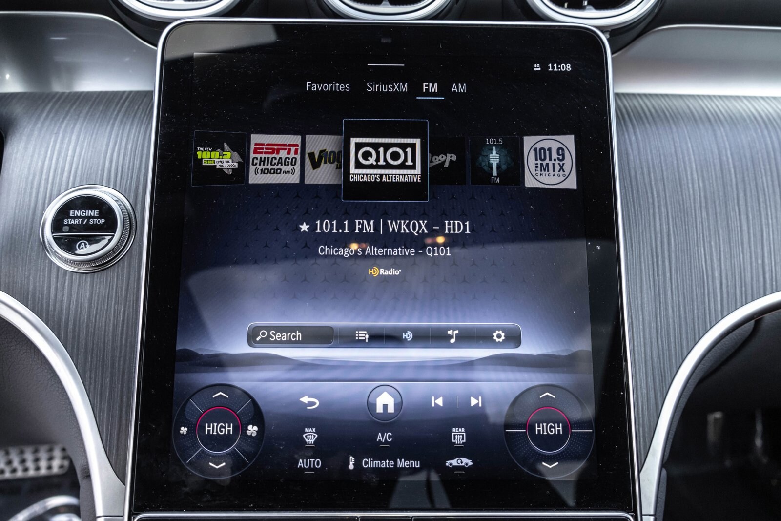 2025 MERCEDES-BENZ GLC-CLASS - Image 16