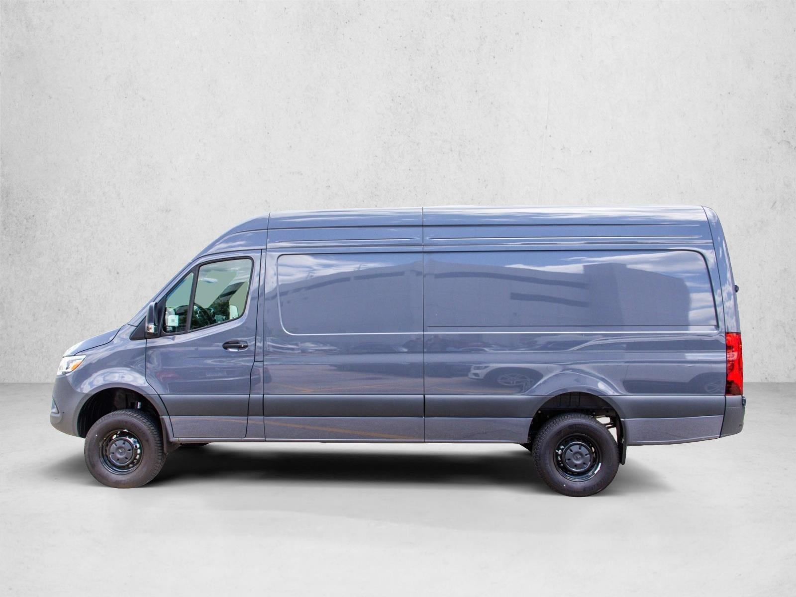 2025 Mercedes-Benz Sprinter Cargo Van Base - Photo 8
