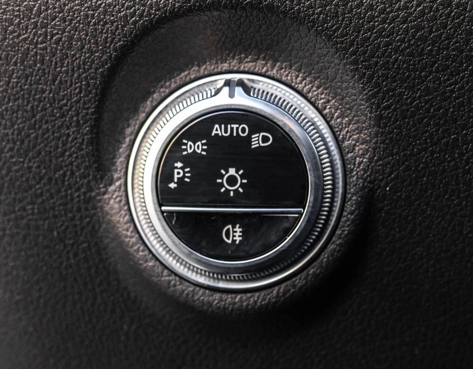 2022 MERCEDES-BENZ C-CLASS - Image 13