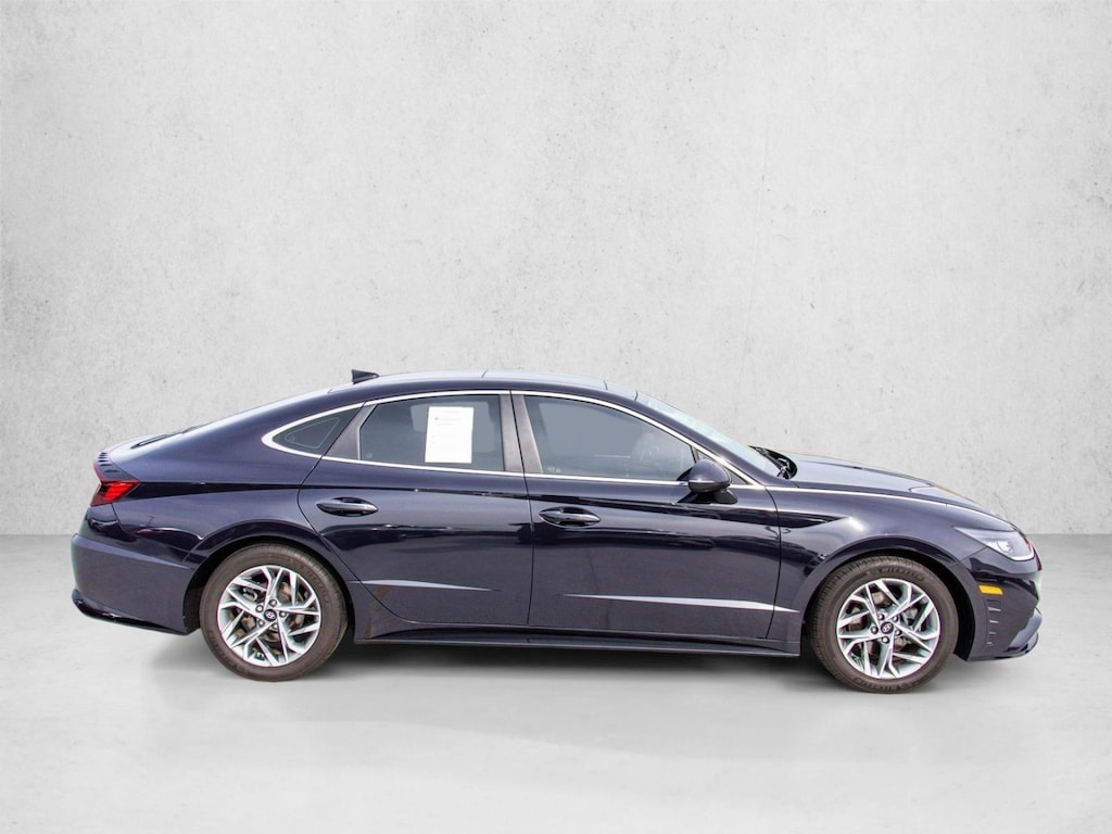 Used 2023 Hyundai Sonata SEL Sedan