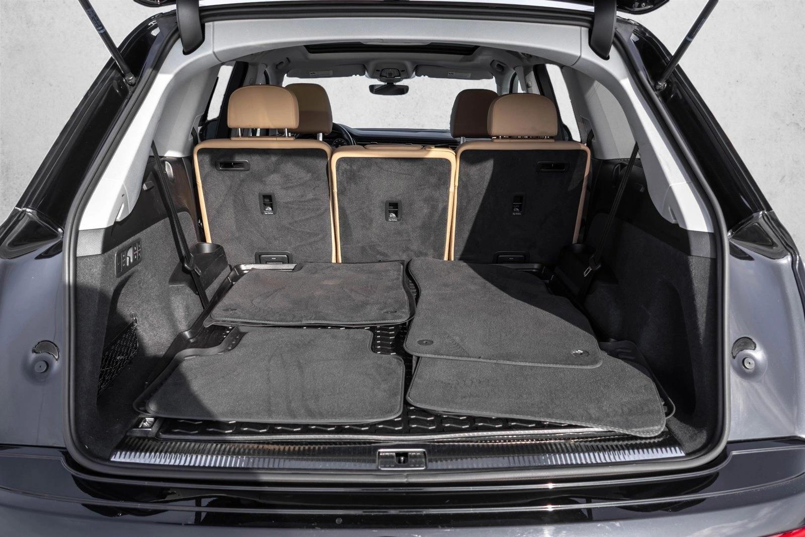 2021 AUDI Q7 - Image 24