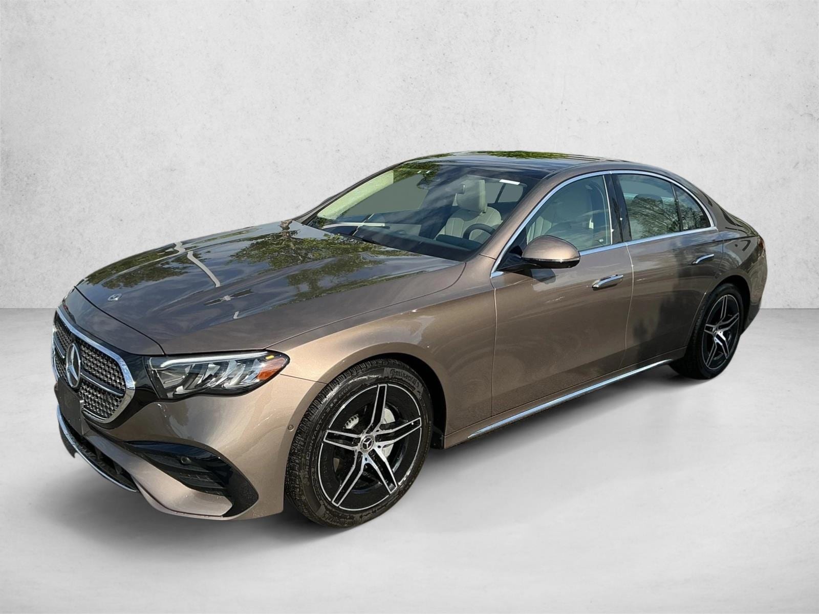 2026 Mercedes-Benz E-Class E350 4MATIC's photo