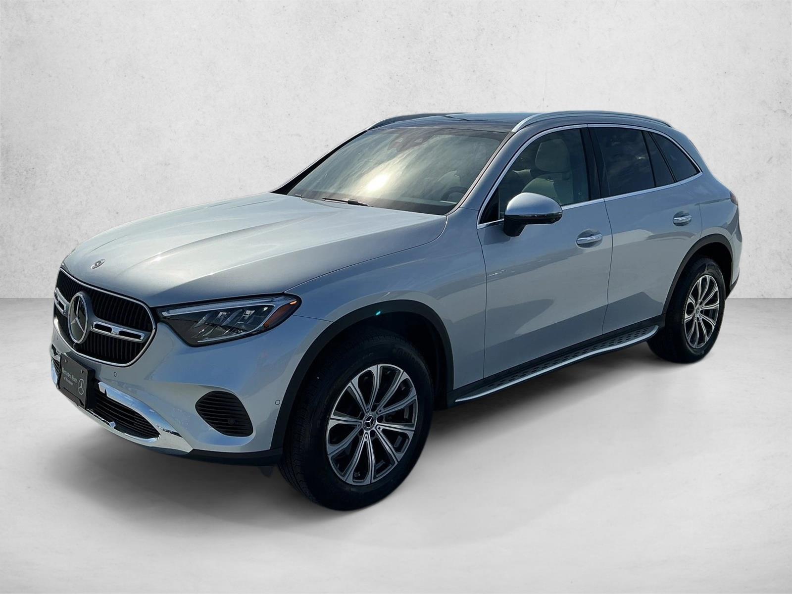 2026 Mercedes-Benz GLC GLC 300 4MATIC's photo