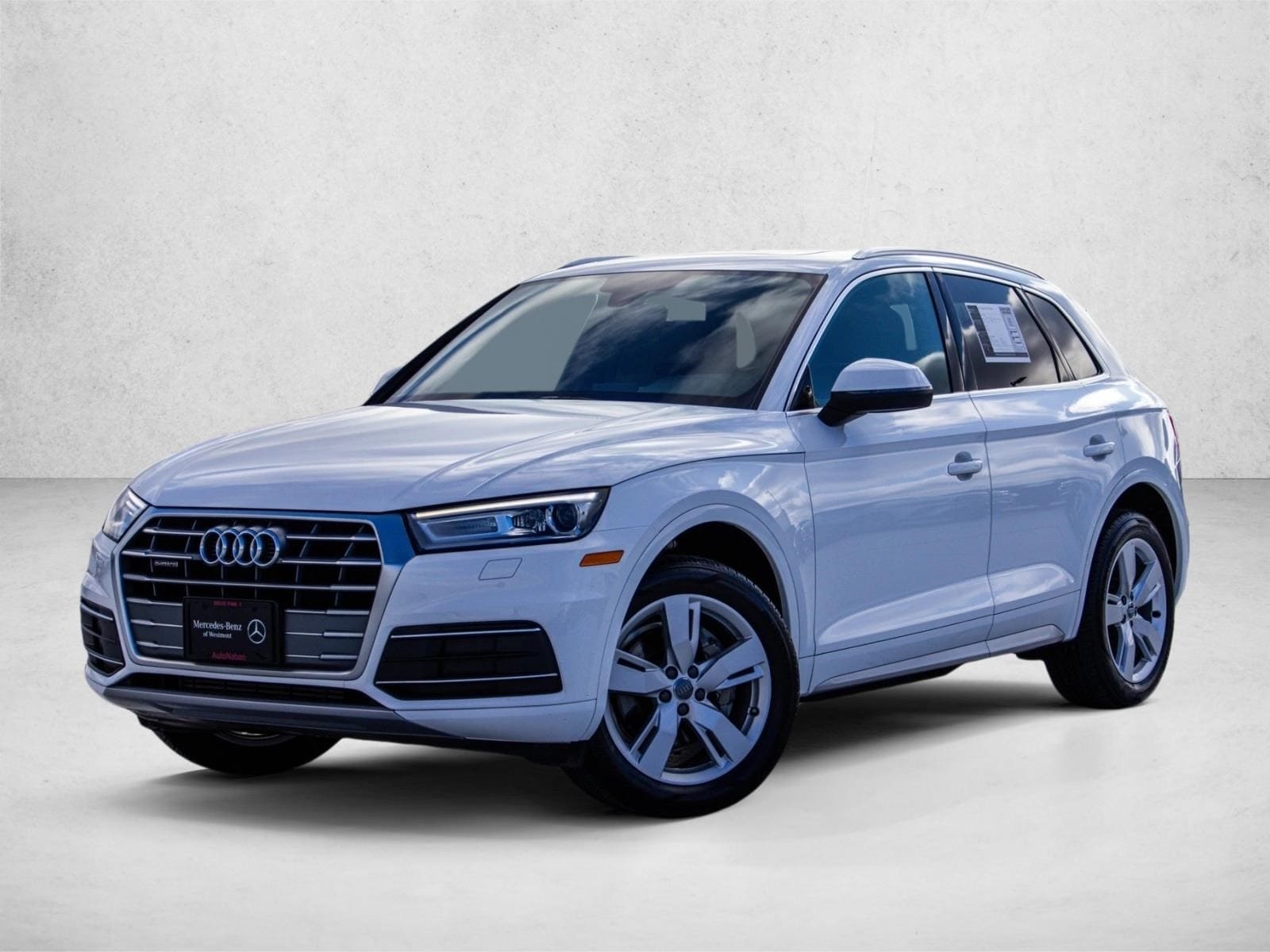 2019 Audi Q5 Premium's photo