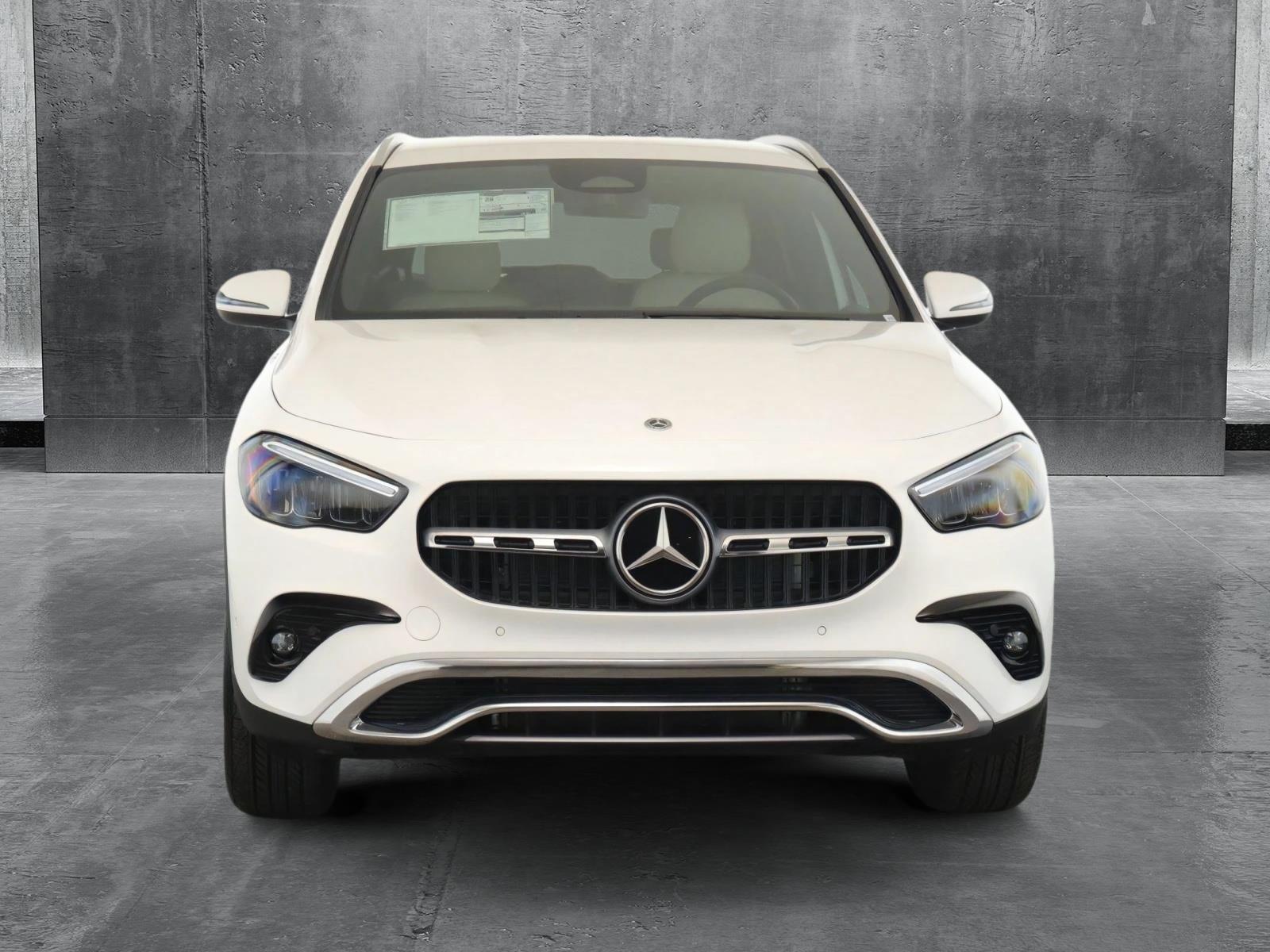 2025 Mercedes Benz GLA 250 4MATIC photo 4