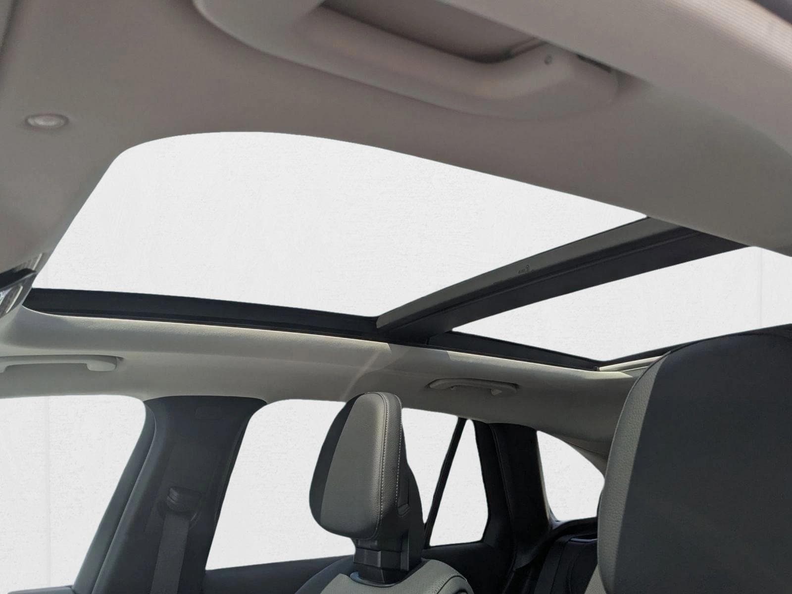 2025 MERCEDES-BENZ GLC-CLASS - Image 13