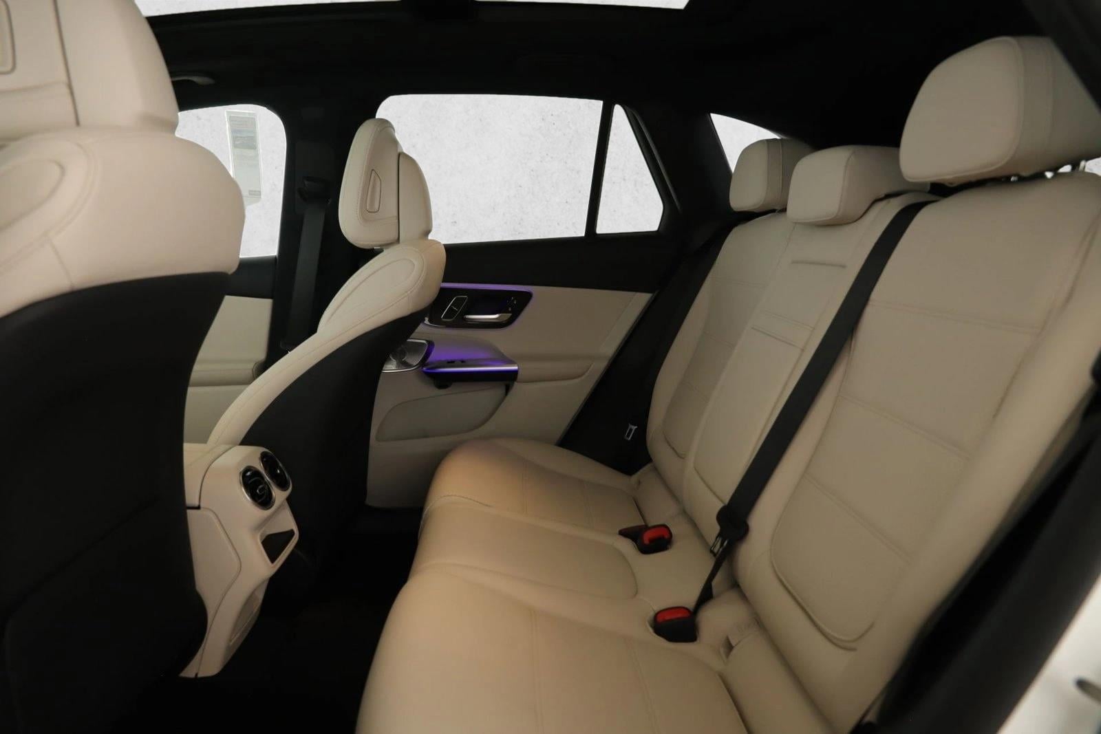 2025 MERCEDES-BENZ GLC-CLASS - Image 17