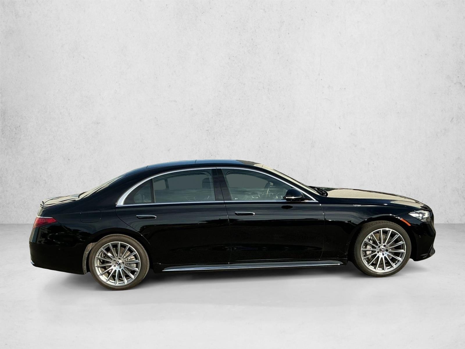 2023 Mercedes Benz S 580 4MATIC photo 4