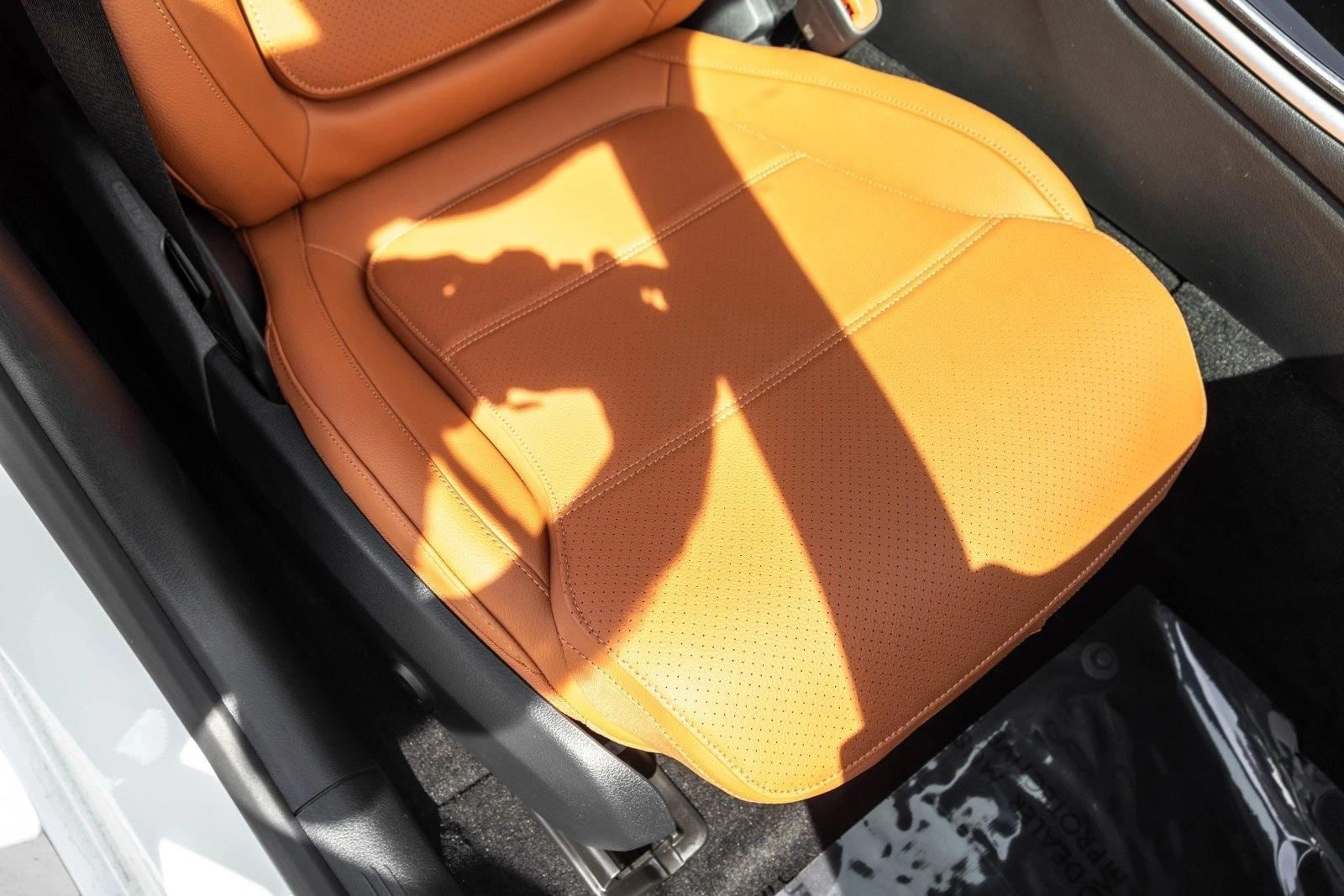 Photo 28