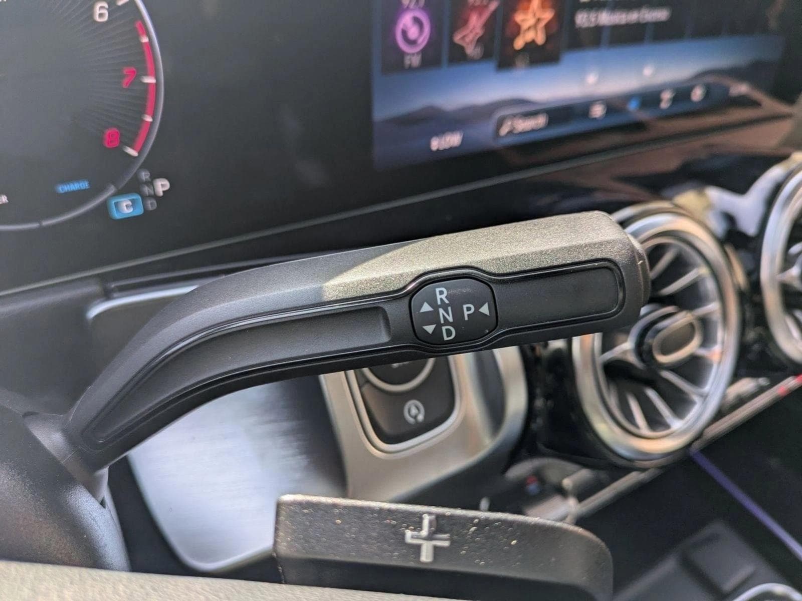 2026 MERCEDES-BENZ GLB-CLASS - Image 11