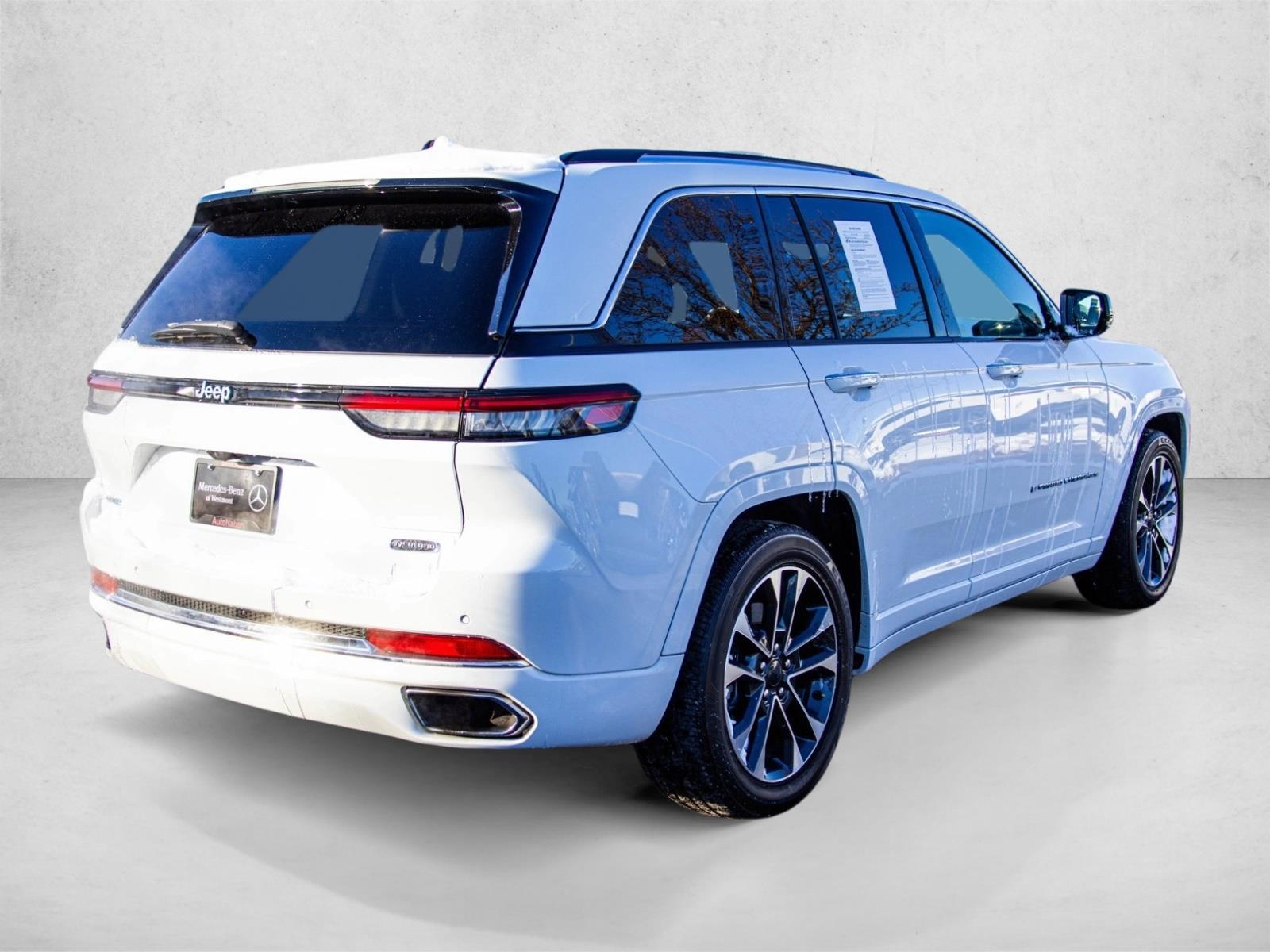 2023 JEEP GRAND CHEROKEE - Image 5