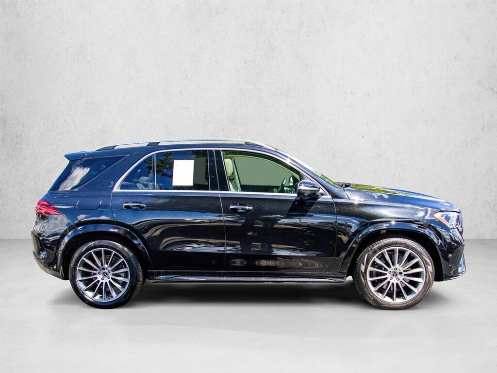 Used 2024 Mercedes-Benz GLE 4MATIC SUV
