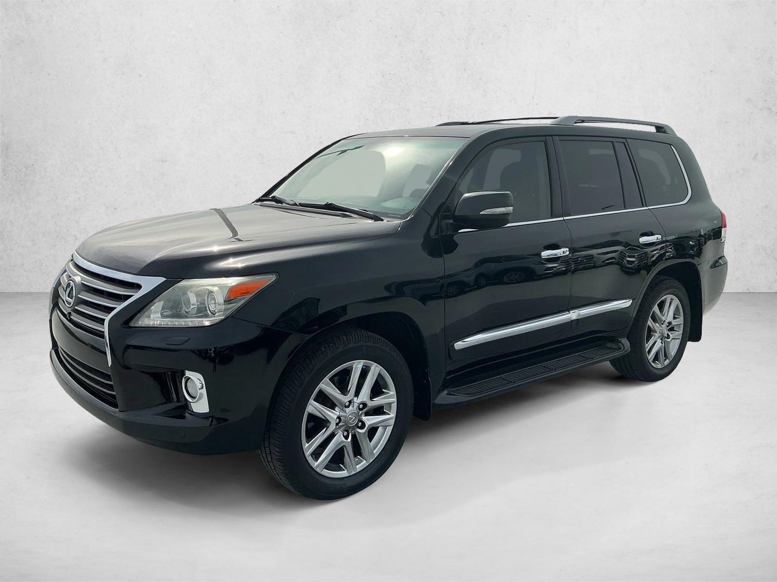 2013 Lexus LX 600 570's photo