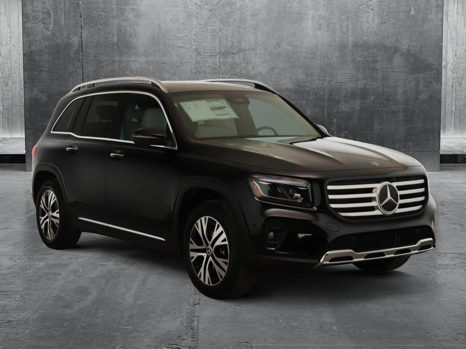 2025 Mercedes Benz GLB 250 4MATIC photo 3
