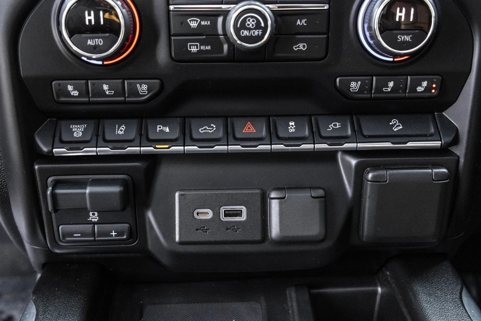 2021 CHEVROLET SILVERADO - Image 20