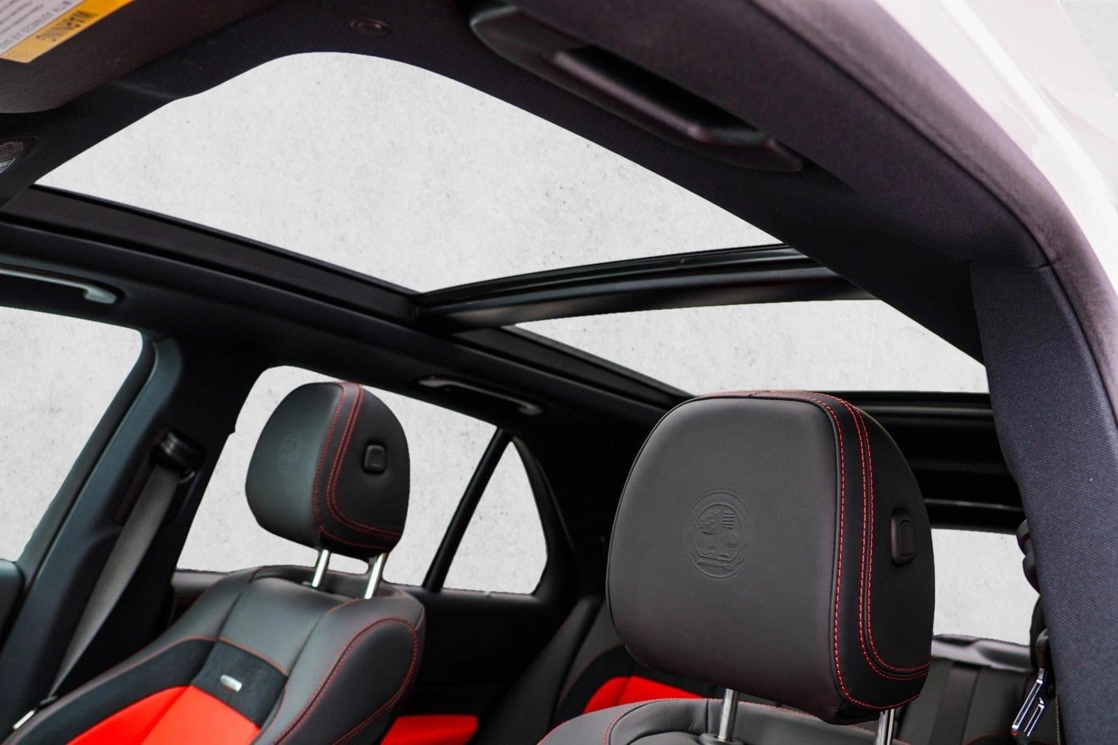 2025 Mercedes-Benz GLE AMG GLE 53 - Photo 11