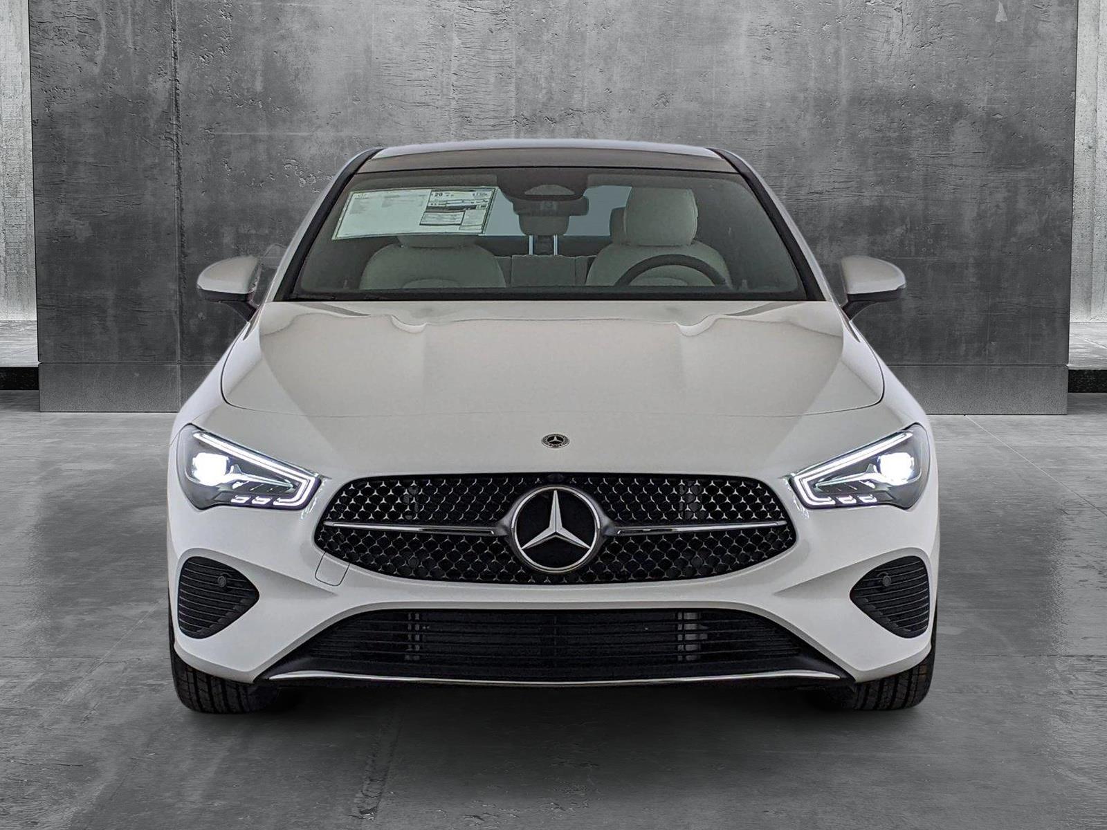 2025 Mercedes Benz CLA 250 4MATIC photo 2