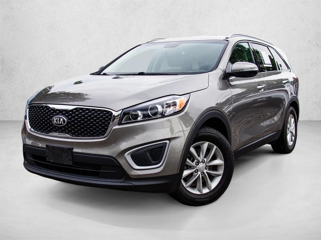 Used 2017 Kia Sorento 2.4L LX SUV