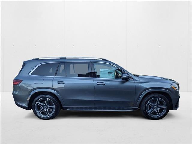 2025 Mercedes Benz GLS 450 4MATIC photo 4