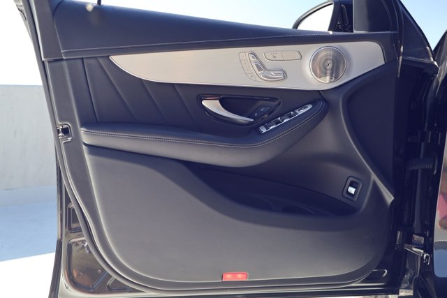 2023 MERCEDES-BENZ GLC-CLASS - Image 13