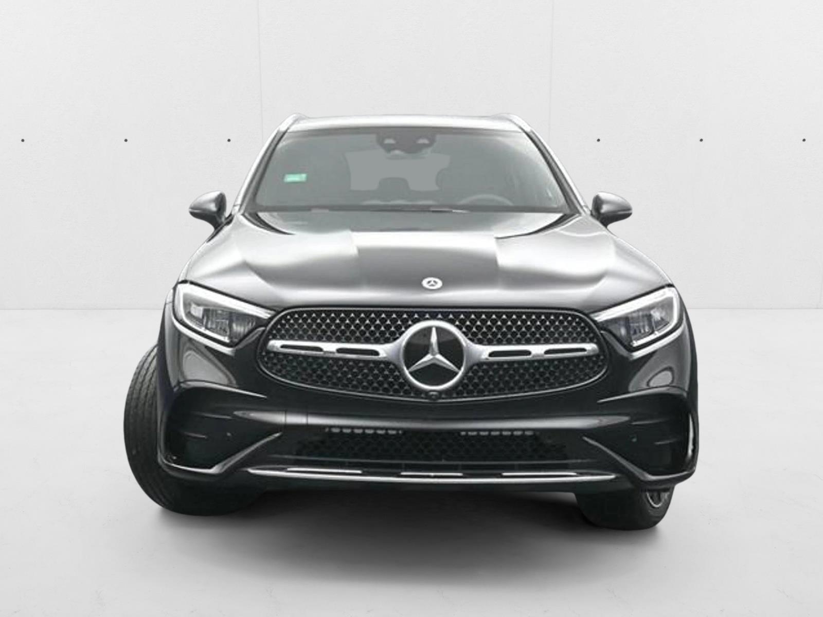 2025 Mercedes Benz GLC 350e 4MATIC photo 3