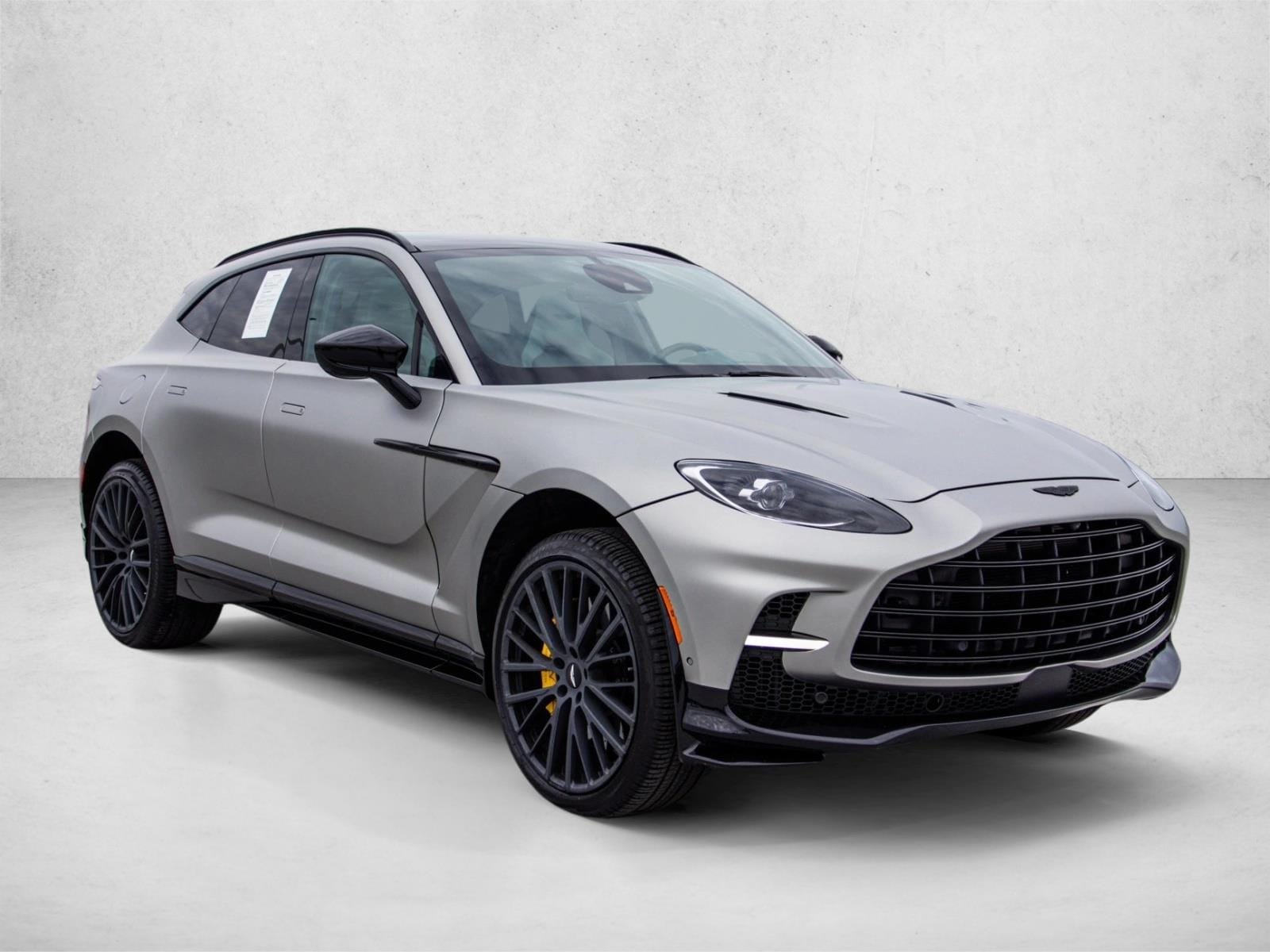 2024 ASTON MARTIN DBX - Image 3
