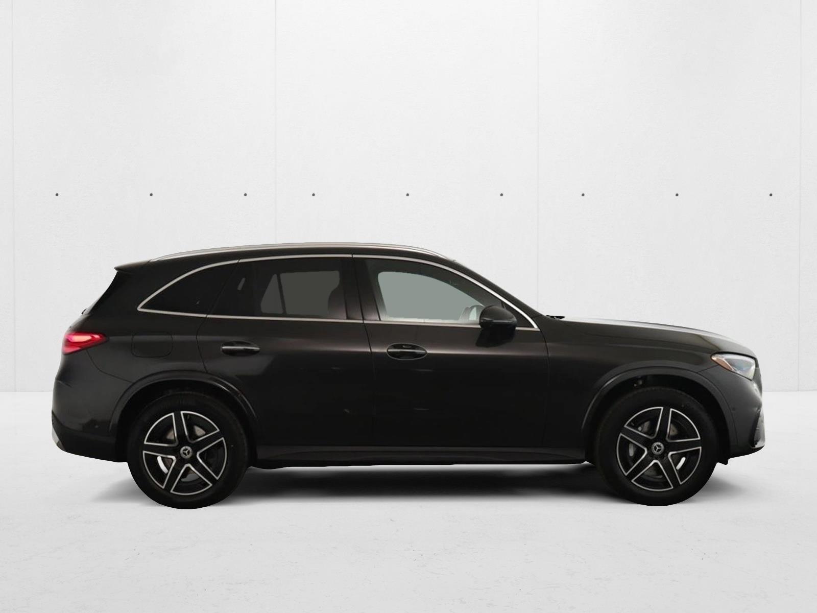 2025 Mercedes Benz GLC 350e 4MATIC photo 4