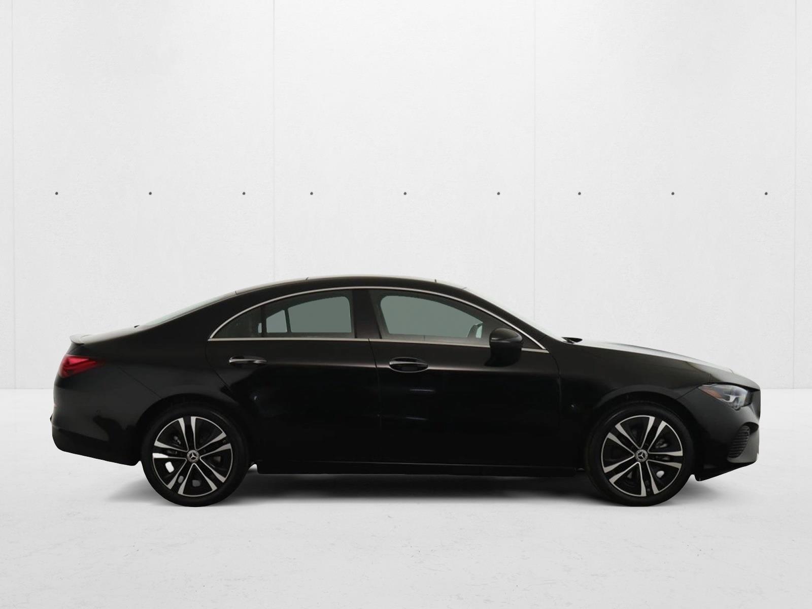 2025 Mercedes Benz CLA 250 4MATIC photo 4