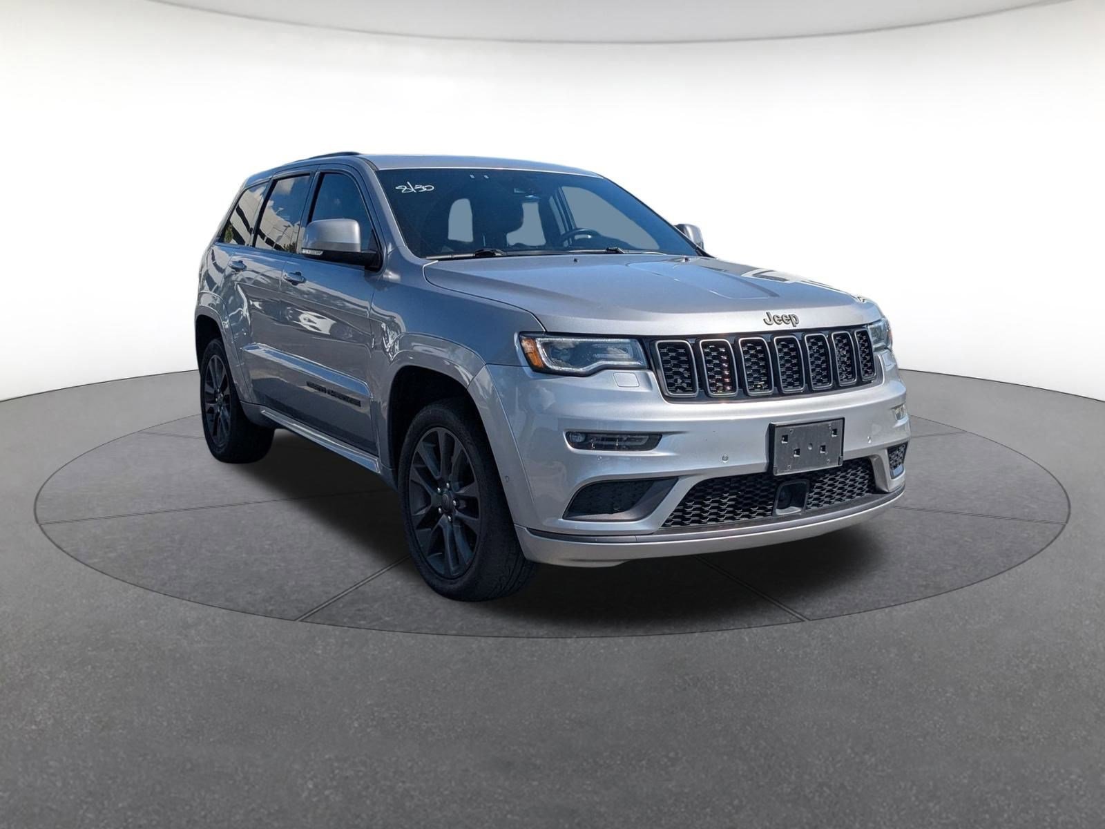 2019 Jeep Grand Cherokee Overland photo 3