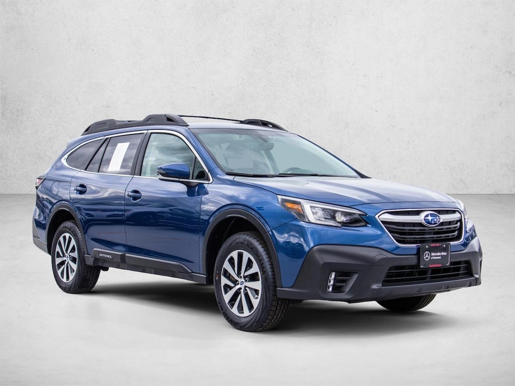 Used 2022 Subaru Outback Premium SUV