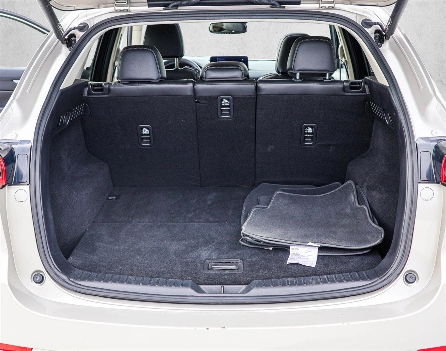 2025 MAZDA CX-5 - Image 24