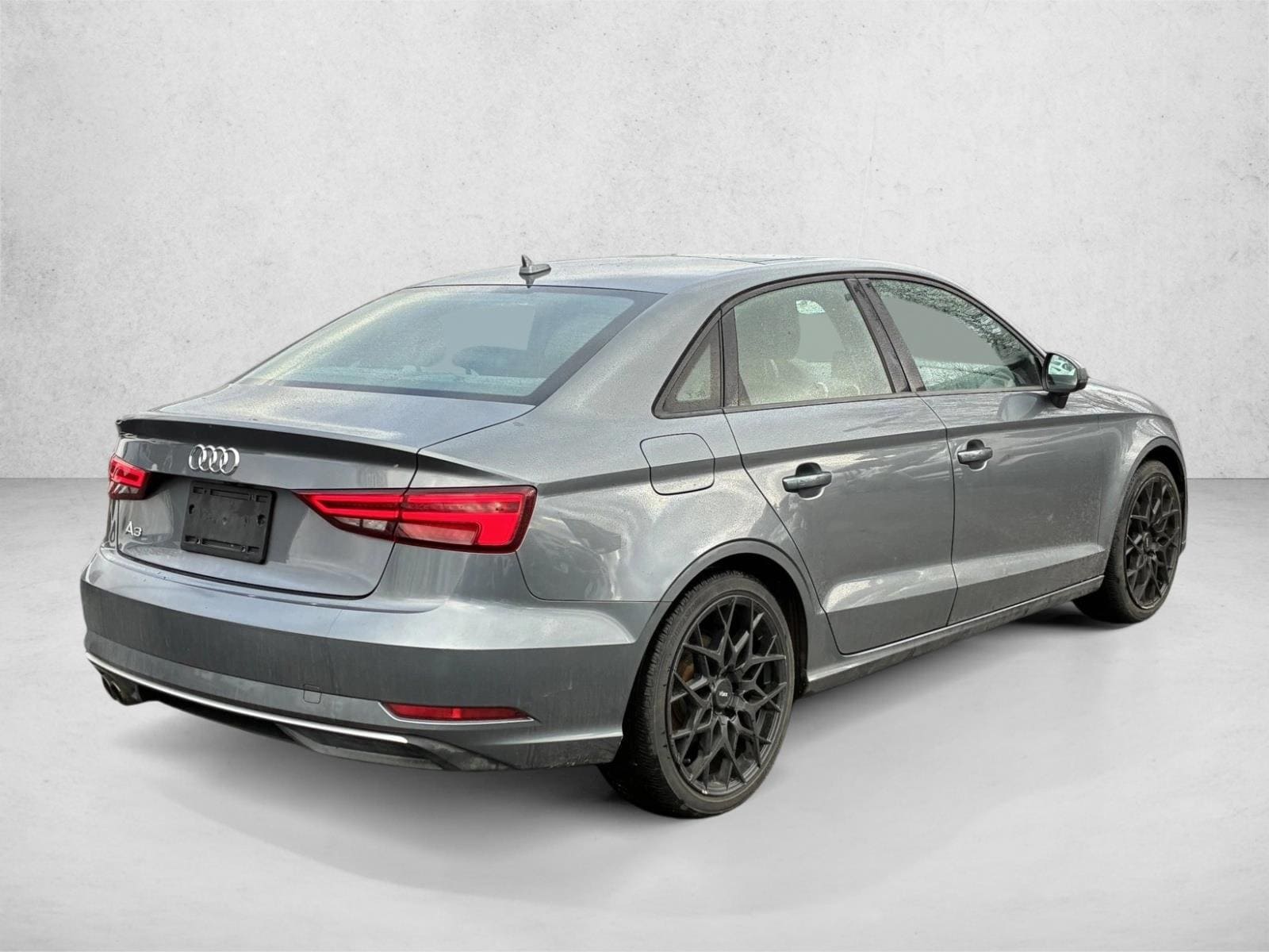 2017 AUDI A3 - Image 5