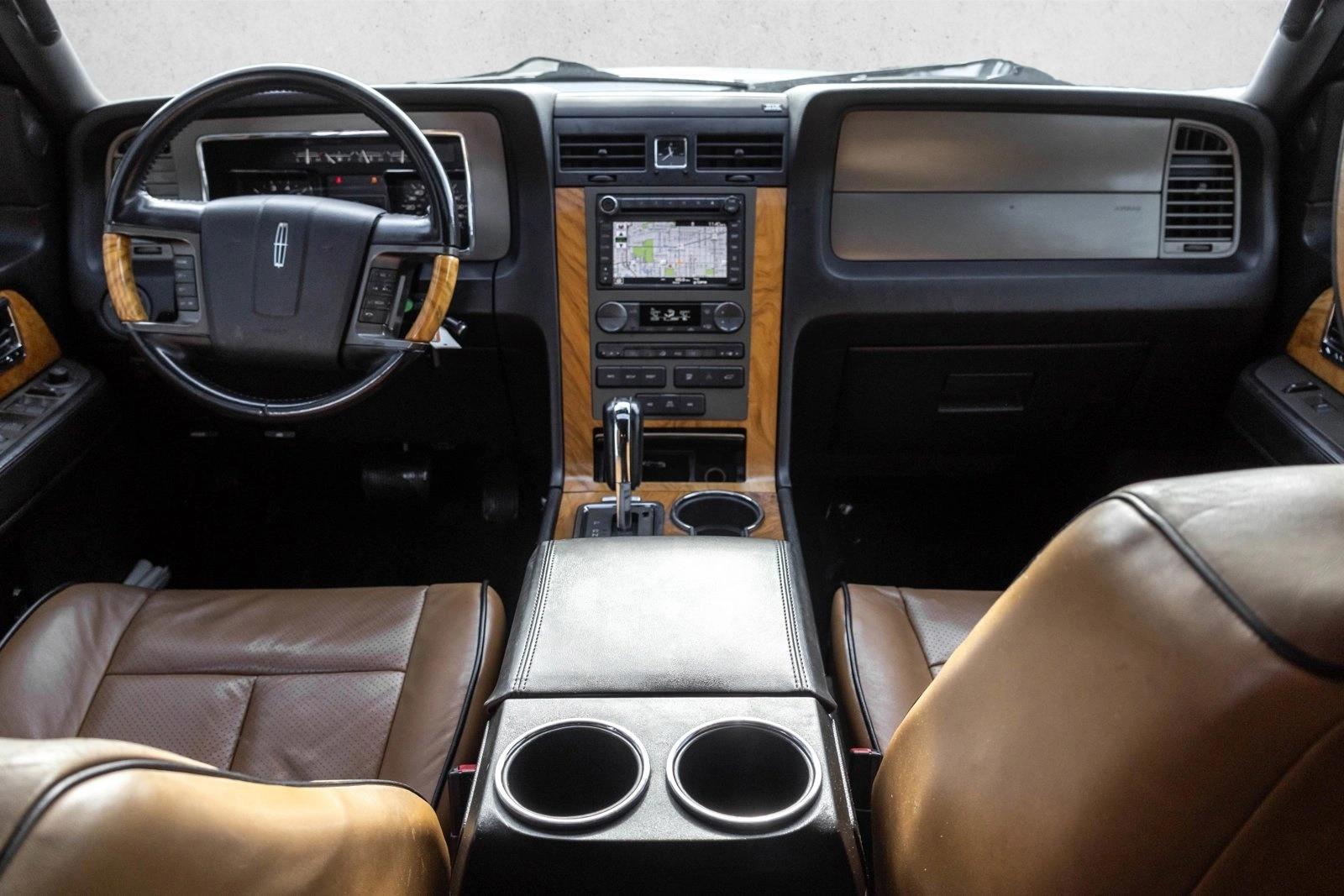 2013 LINCOLN NAVIGATOR - Image 21