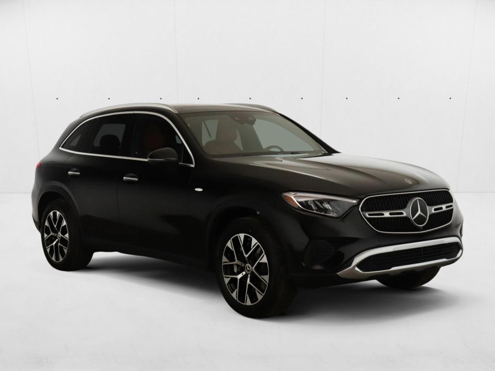 2025 Mercedes Benz GLC 350e 4MATIC photo 3