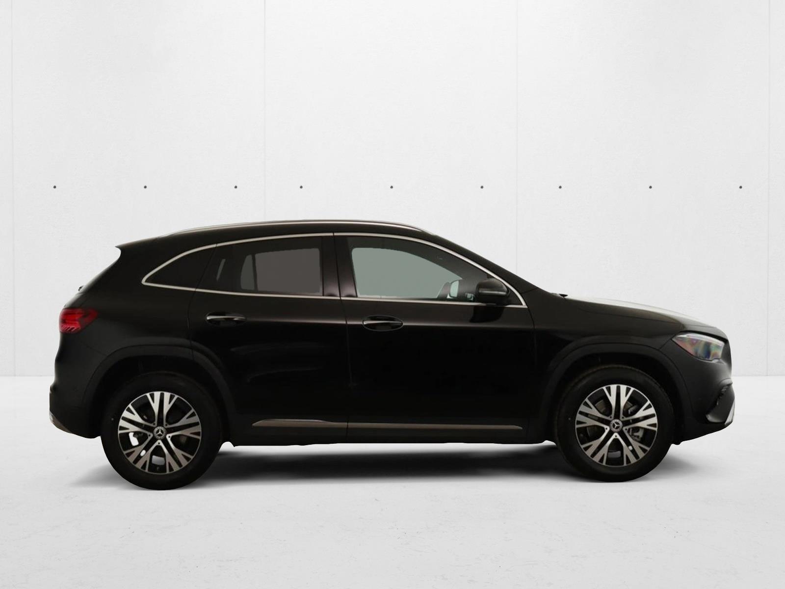 2025 Mercedes Benz GLA 250 4MATIC photo 4